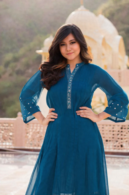 Amriss Festive Occasion Outfits Silk Three Piece Set with Sheer Dupatta Designer Collection Deep Teal Karchupi Work Neck Lace Detail Gown for Women